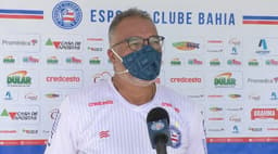 Dr. Luiz Sapucaia, coordenador médico do Bahia