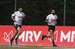 Liziero e Daniel Alves