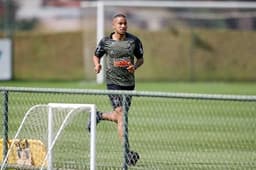 Jorge Sampaoli ganhará em breve mais uma opção para o meio de campo do time mineiro