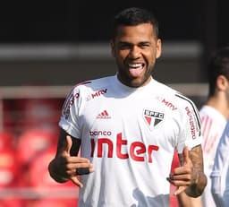 Daniel Alves - Treino São Paulo