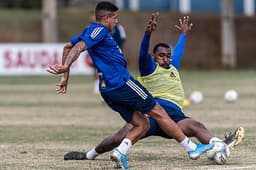 O time celeste já está trabalhando para decidir sua sorte no Estadual diante da Veterana