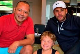 Neymar com pai e filho