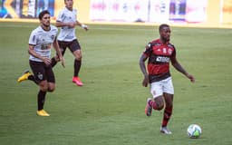 Gerson - Flamengo x Atlético MG