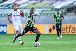 O América-MG mais uma vez não conseguiu se impor jogando no seu estádio e passou dificuldades diante do Figueira