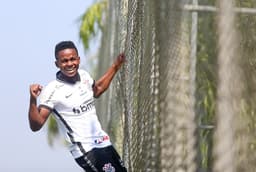 Cazares - Corinthians