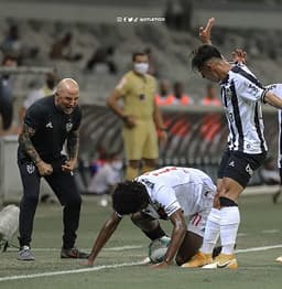 Sampaoli tem exigido do time cada vez  mais a busca pelo gol, mesmo quando a equipe está na frente