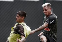 Rubens aparece treinando ao lado de Vargas um dia antes de ter confirmado o contágio pela Covid-19