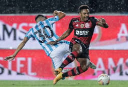 Racing x Flamengo - Vitinho