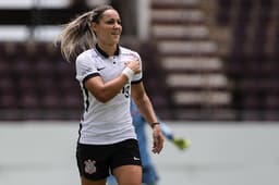 Giovanna Crivelari - Ferroviária x Corinthians