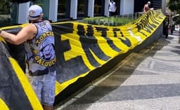 Um grupo de torcedores questionou a proporção do investimento do Galo na equipe em comparação ao desempenho em campo no Brasileirão