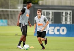 Lucas Piton - Treino Corinthians