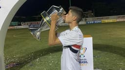 Mateus Amaral, meia do Sub-17 do São Paulo