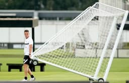 Vagner Mancini prepara treino do Corinthians no CT Joaquim Grava