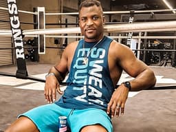 Ngannou afirmou que entende a postura de Jon Jones com o UFC ((Foto: Reprodução/Instagram)