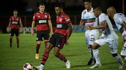 Portuguesa x Flamengo - Vitinho