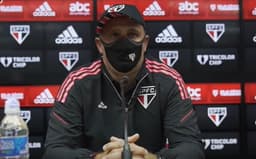 Juan Branda em coletiva após São Paulo x Red Bull Bragantino