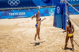 Ana Patrícia e Rebeca estraram com vitória nos Jogos Olímpicos (Foto: Miriam Jeske/COB)