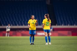 Brasil x Zâmbia - Jogos Olímpicos - Giovana Queiroz e Marta