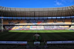 Arena Castelão decorada pela torcida do Fortaleza