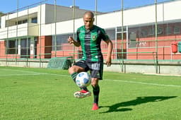 Patric fechou com o Coelho até o fim da Série A do Brasileirão