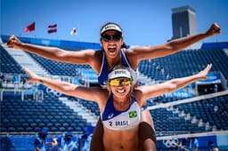 Ana Patrícia e Rebecca (Foto: Divulgação/FIVB)