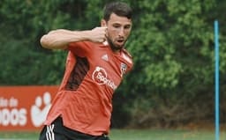 Calleri durante treino do São Paulo