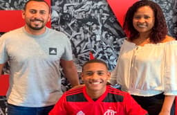 zagueiro Darlan, do time sub-17 do Flamengo