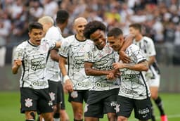 Corinthians x Santos - Roni, Fábio Santos, Willian e Gabriel