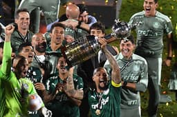 Palmeiras com a Taça