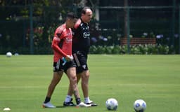 Treino do São Paulo - Rogério Ceni e Luciano - 5-12