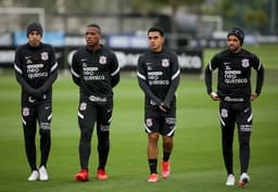 Gabriel Pereira, Xavier, Du Queiroz e Vitinho - Treino Corinthians