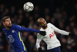 Chelsea x Tottenham - Jorginho e Lucas Moura