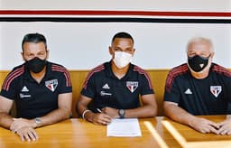 Juan renova contrato com o São Paulo