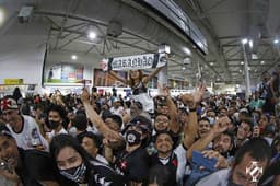 Vasco - Torcida no Maranhão