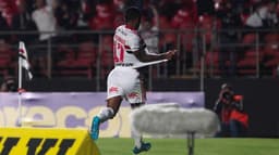 São Paulo x Santo André - Comemoração Marquinhos