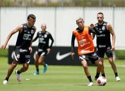 Treino Corinthians 14/02/2022 - Cantillo, Adson e Renato Auguto