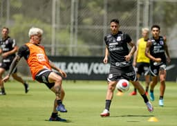 Treino Corinthians - Fagner, Mantuan e Du Queiroz