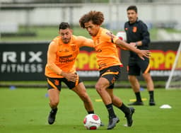 Treino Corinthians - Giuliano e Guilherme Biro