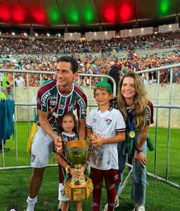 Ganso e família - Fluminense x Flamengo