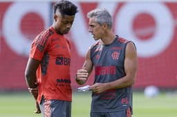 Bruno Henrique e Paulo Sousa