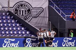 Libertad x Athletico-PR - Comemoração