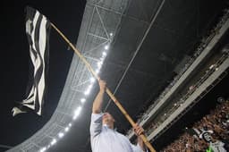 Botafogo x Fortaleza - Textor bandeirão da torcida