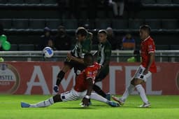 Banfield x Universidad Católica de Quito