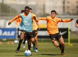 Robert Renan e Roni - Treino Corinthians 24/05