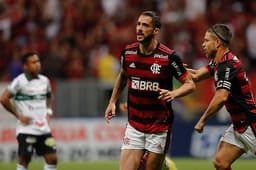 Flamengo x Coritiba - Gustavo Henrique