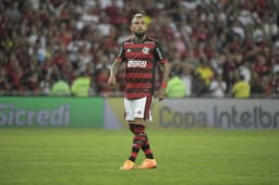 Vidal - Flamengo x Athletico