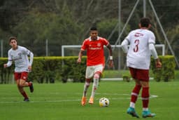 Internacional x Fluminense - Matheus Dias