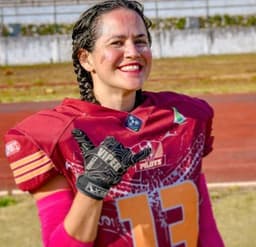 Raquel Araujo é presidente e wide receiver do Brasília Pilots