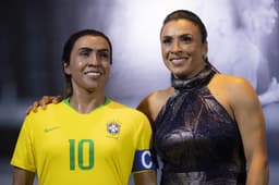 Inauguração da estátua de Marta na CBF