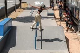 Rayssa Leal skate